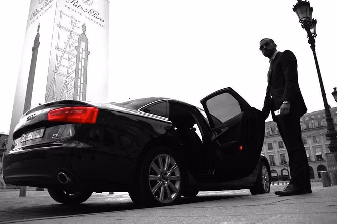 <span> Day 4 </span> Johannesburg INCLUDED : 1 Hotel 1 Transfer 1 Meal