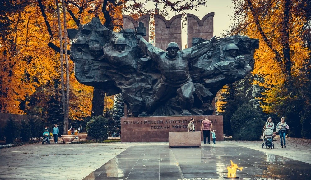 DAY 3 | PANFIOV PARK & ZENKOV CATHEDRAL|KOKTOBE